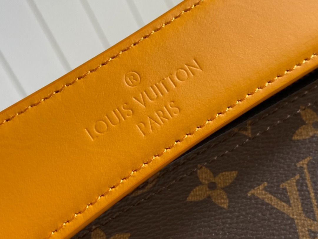 Louis Vuitton Soft Polochon mm Monogram Radiant Sun Monogram Macassar