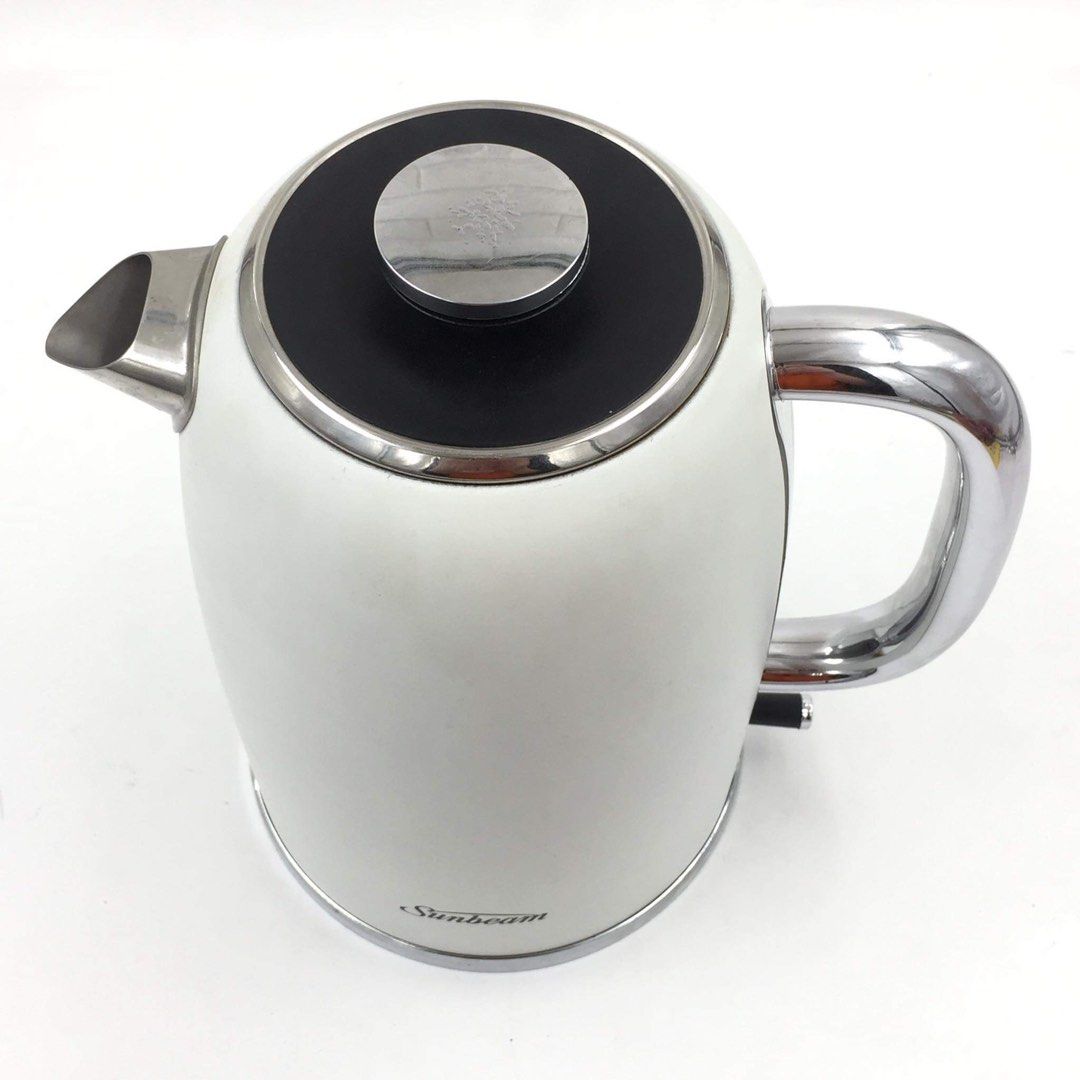 SUNBEAM Alinea Collection Matte Finish Kettle 220volts, TV & Home