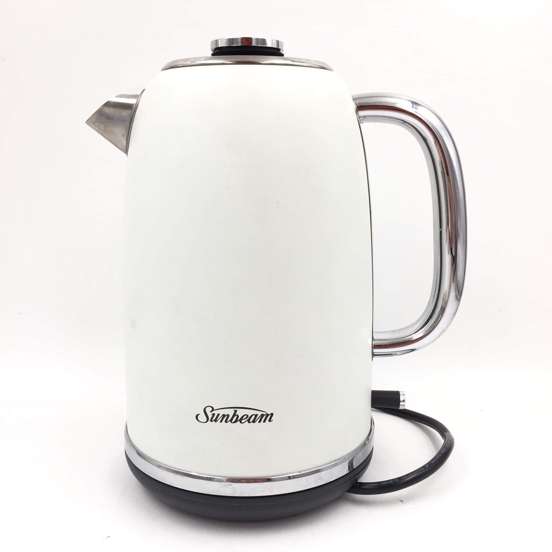 SUNBEAM Alinea Collection Matte Finish Kettle 220volts, TV & Home