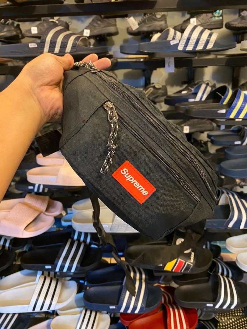 Supreme fanny pack retail new arrivals