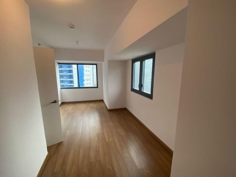 The Rise Makati Unit for Lease, Property, For Sale, Memorial Lot on