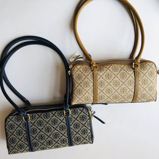 ⭕️Lacoste The Blend Monogram Crossbody Bag, Women's Fashion, Bags &  Wallets, Cross-body Bags on Carousell