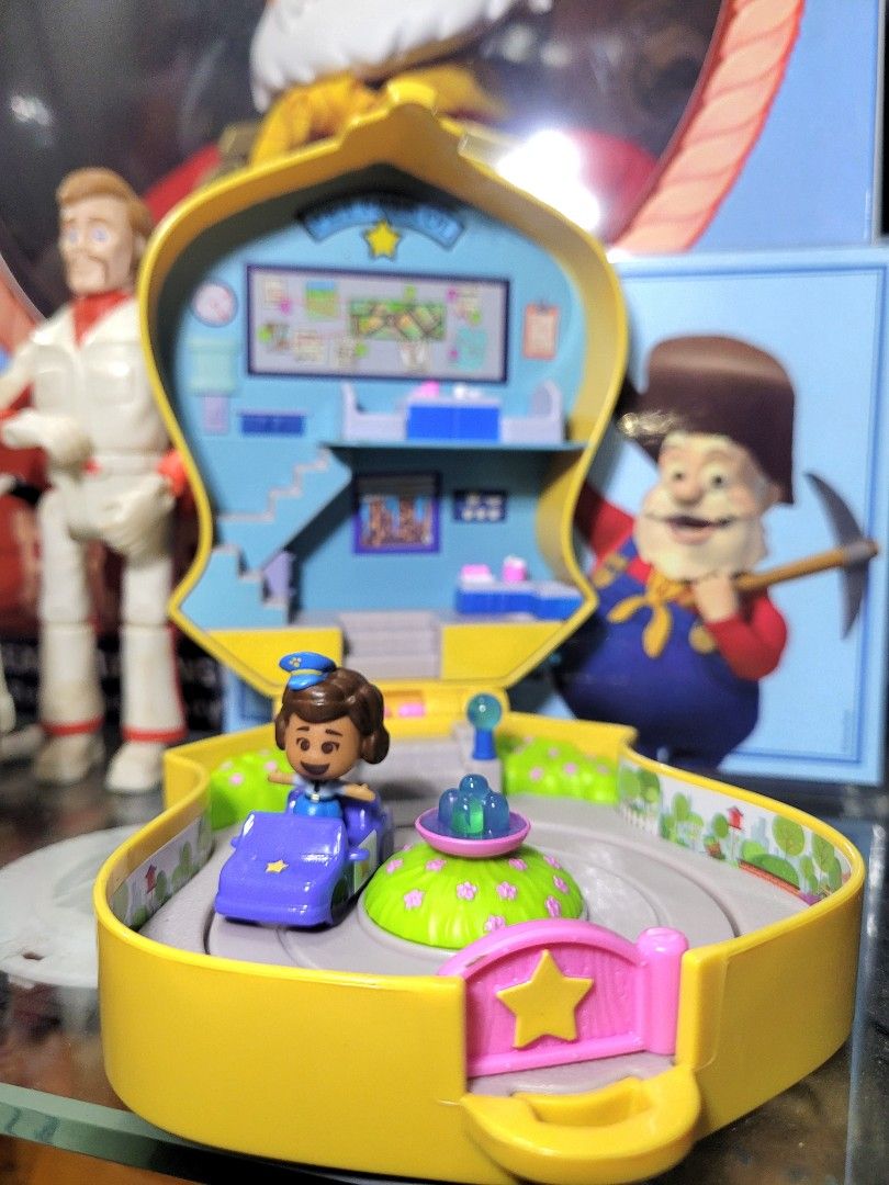 Toy Story 4 giggle mcdimples Pat Patrol Movie Scale