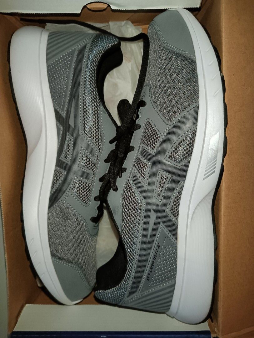 Uk11 Asics Stormer 2 grey