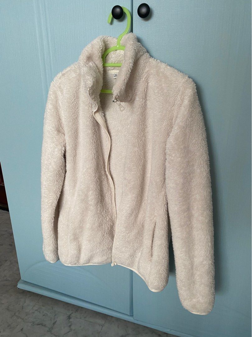 Uniqlo furry jacket cheap