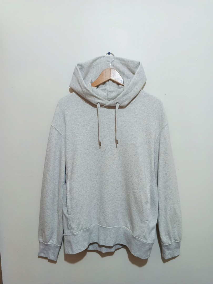 Uniqlo Gray Hoodie, Men's Fashion, Activewear on Carousell
