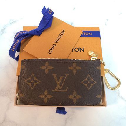 URGENT SALE!!! Authentic LV Pochette Milla MM, Luxury, Bags & Wallets on  Carousell