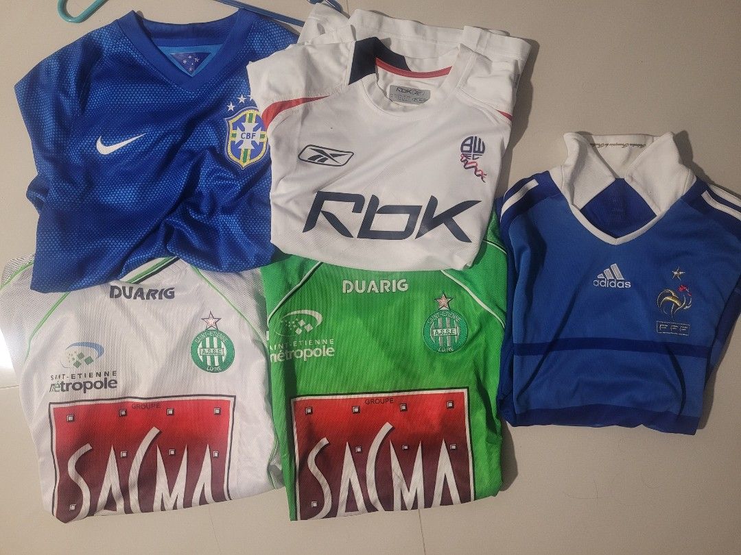 Vintage Football Jersey Bundle, Men's Fashion, Activewear on Carousell