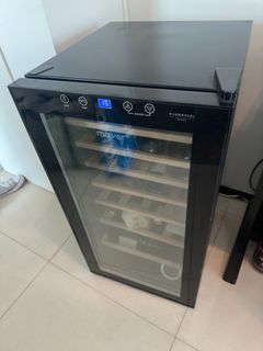 (Category: ) located in . Submitted by hmai.sg (Listing ID 1258303348, Image 1). Description: .
