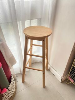 Wooden Bar chair/stool