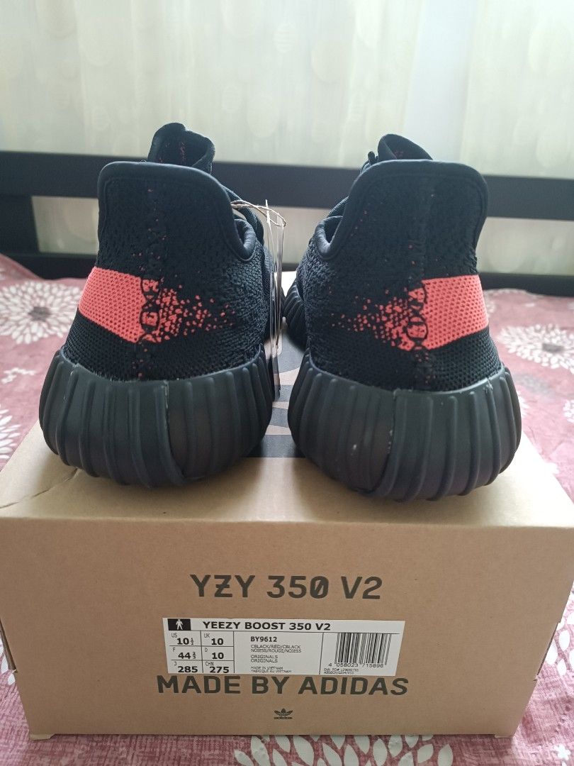 adidas YEEZY Boost  V2 Core Black/Red cm BY