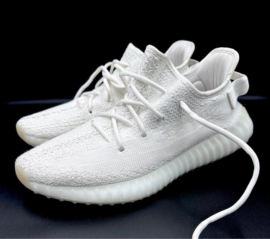 Yeezy 350 v2 "Triple White" Adidas 9UK, Men's Fashion, Footwear, Sneakers  on Carousell