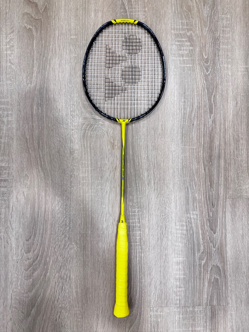 【お気にいる】 YONEX NANOFLARE1000 3UG6（ナノフレア Zバドミントンラケット ラケット