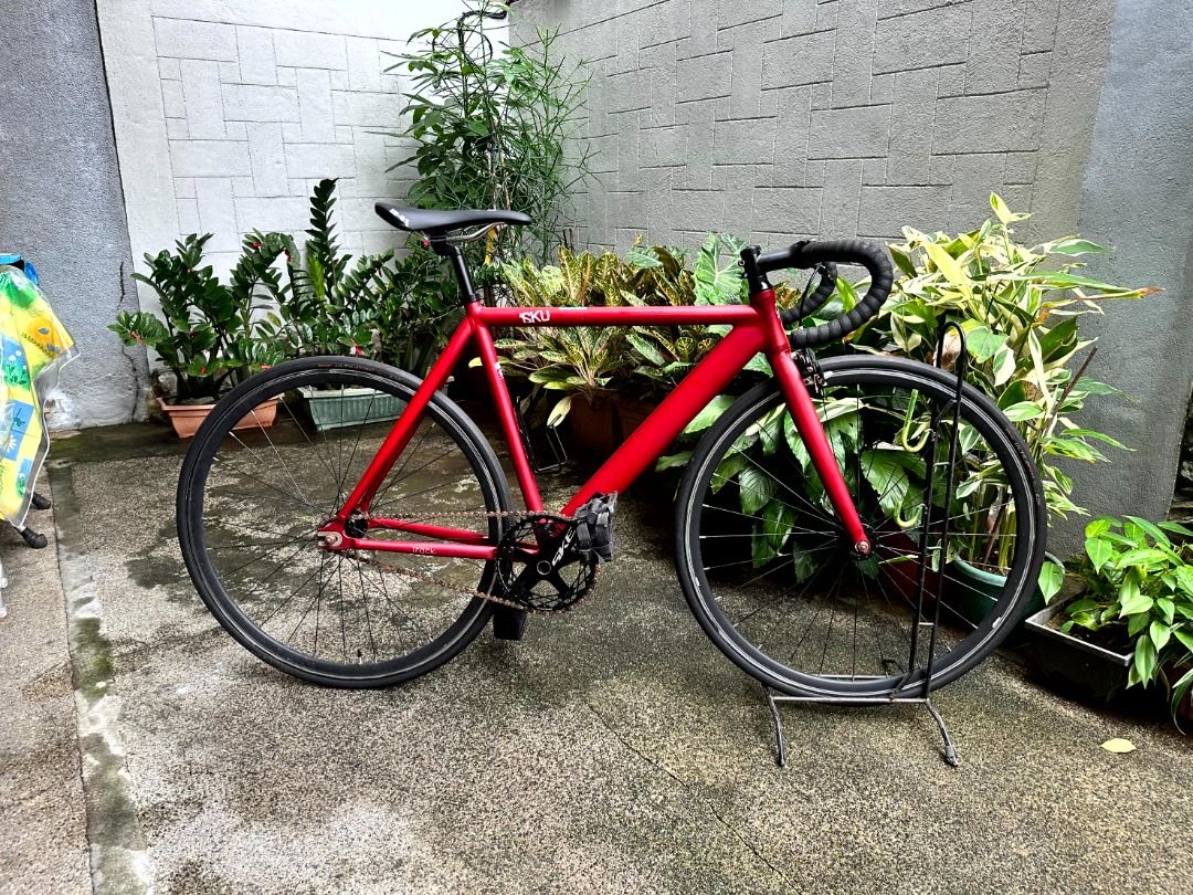 2018 6KU Urban Track bike Burgundy 52cm Fixed Gear Bike Fixie Bike Fix Gear Bike Sports Equipment Bicycles Parts Bicycles on Carousell