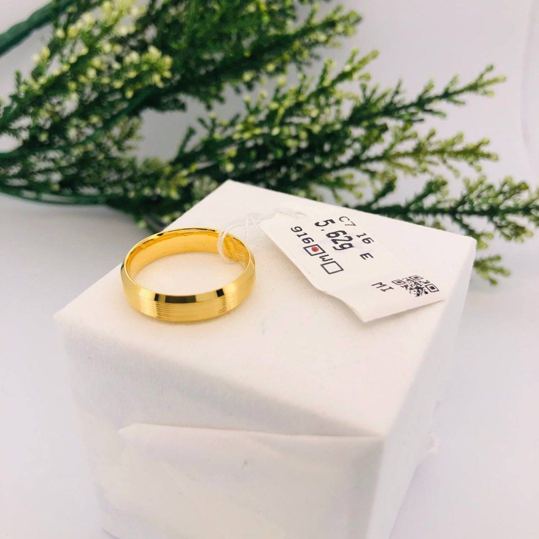 Gold ring clearance gift