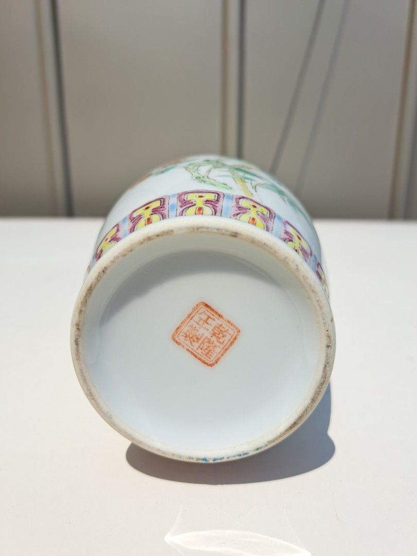 乾隆年製花瓶, 傢俬＆家居, 家居裝飾, 花瓶園藝- Carousell - その他 乾隆年製花瓶