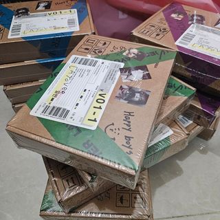 （分類：）位於 。 由 nanas.btscollection 提交（商品編號 1258522421，圖片 1）。簡介： 。