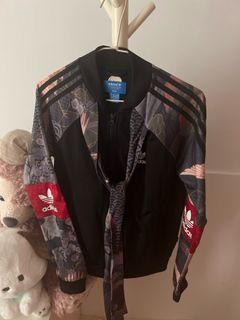 Adidas Rita Ora 外套
