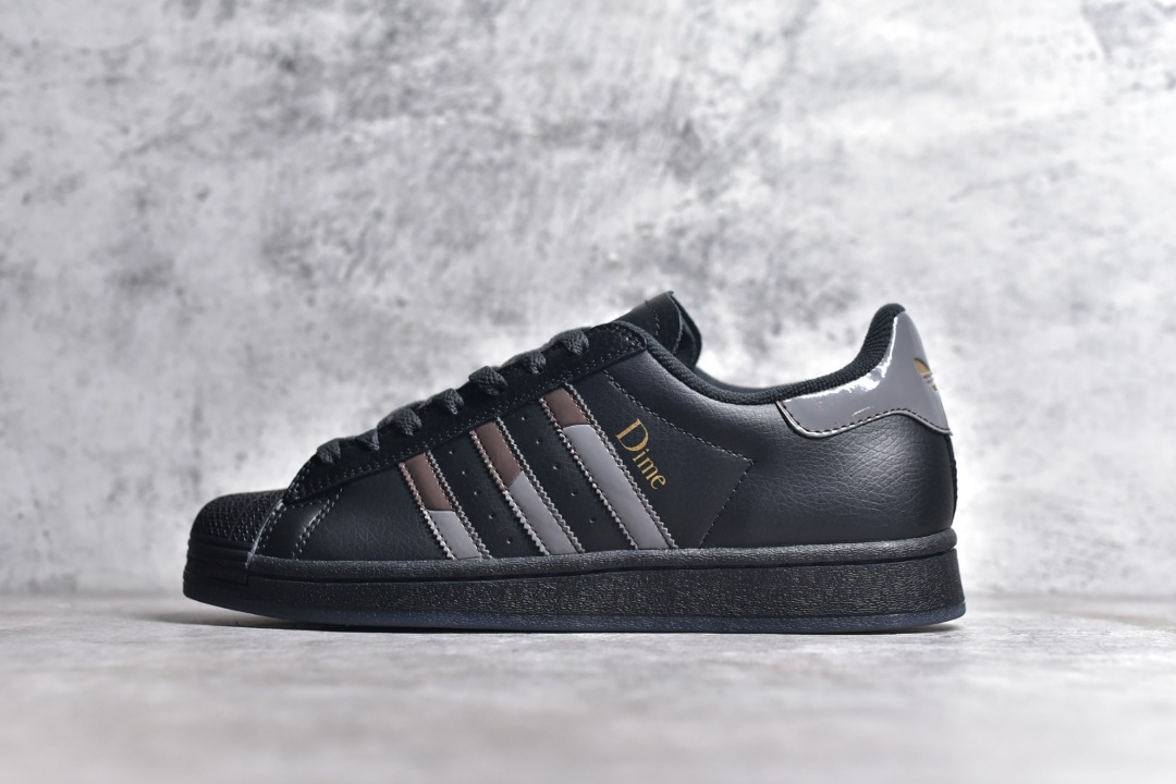 adidas gazelle silver green womens adidas White Superstar 82 SFTM Sneakers