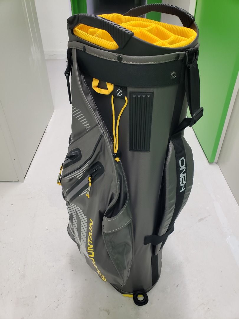 Almost new Sun Mountain H2NO Water Proof Golf Bag, 運動產品, 運動