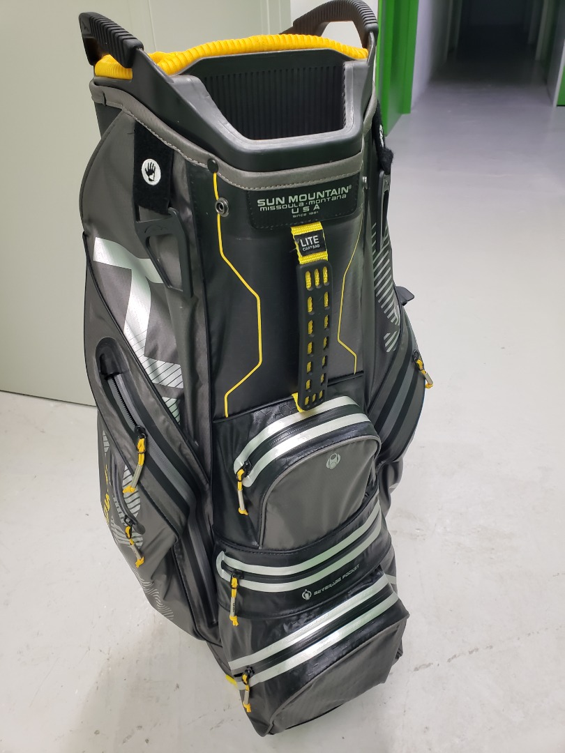 Almost new Sun Mountain H2NO Water Proof Golf Bag, 運動產品, 運動