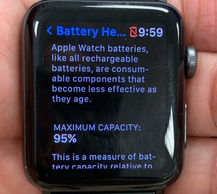 Apple Watch Series 3 Nike 42mm (Battery health 95%), Mobile Phones