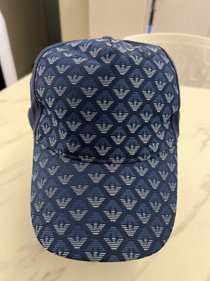 Armani store junior cap