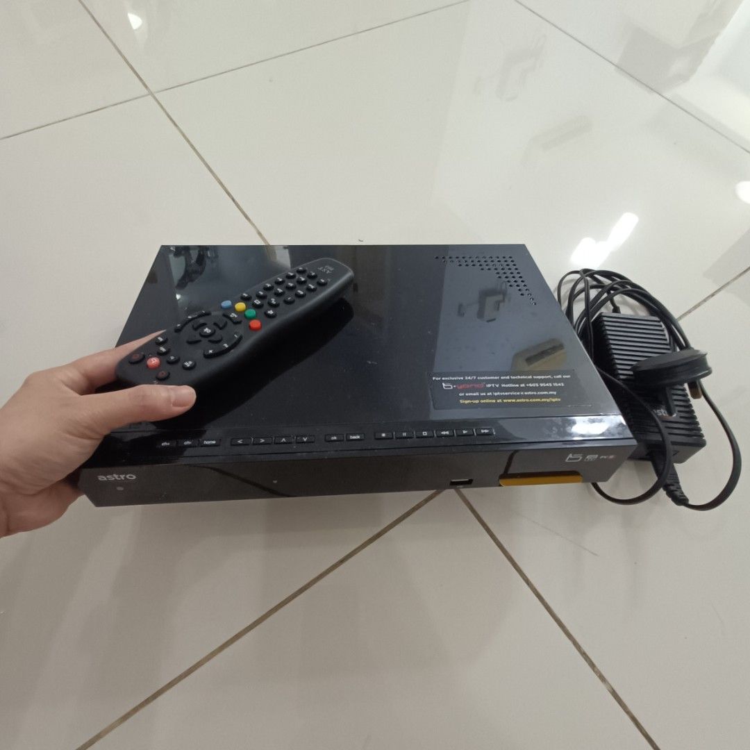 Astro decoder set, Auto Accessories on Carousell