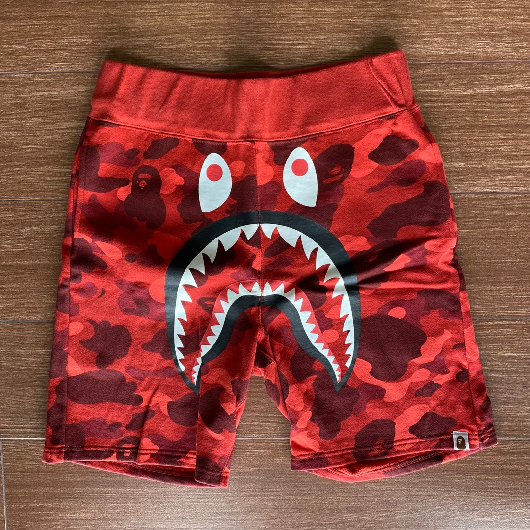 BAPE SHORTS Men s Fashion Bottoms Shorts on Carousell