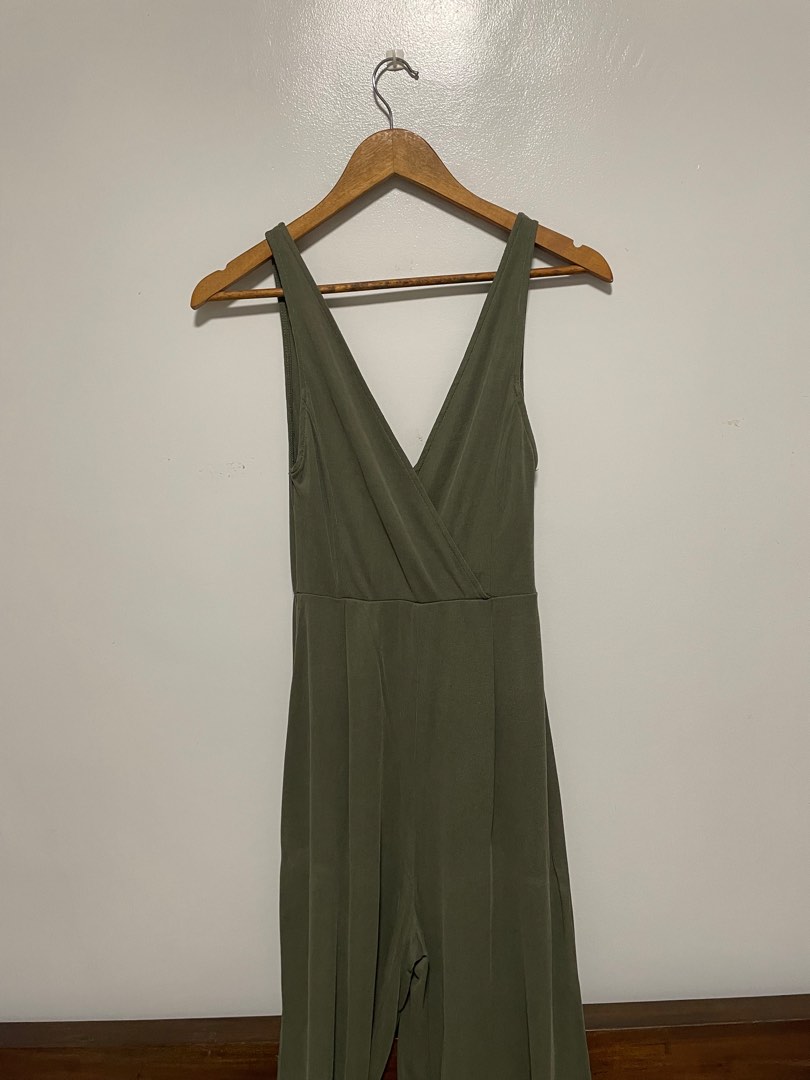 Bershka olive green jumpsuit, Women's Fashion, Dresses & Sets