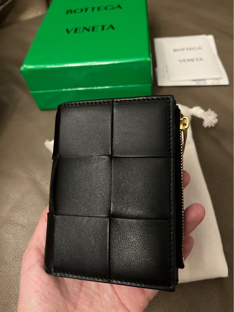 Bottega zip wallet 2025
