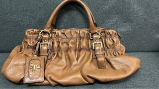 (Category: ) located in . Submitted by preloved901 (Listing ID 1258491899, Image 1). Description: .