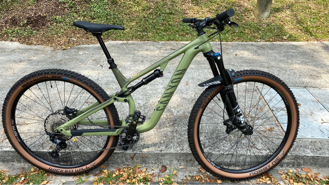 Canyon neuron al 7.0 stealth hotsell