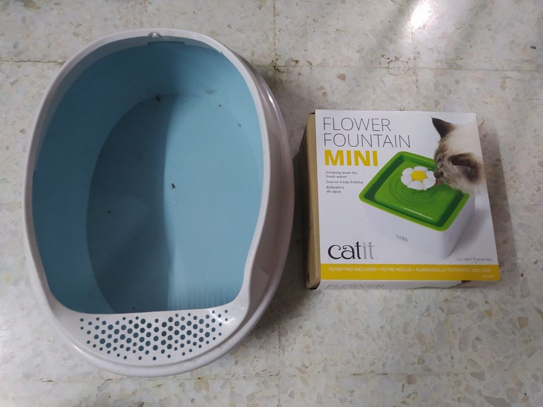 Cat flower fountain and litter box, Pet Supplies, Homes & Other Pet