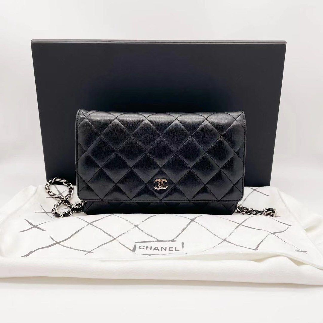 Chanel wallet on chain lambskin (navy blue), Luxury, Bags & Wallets on  Carousell