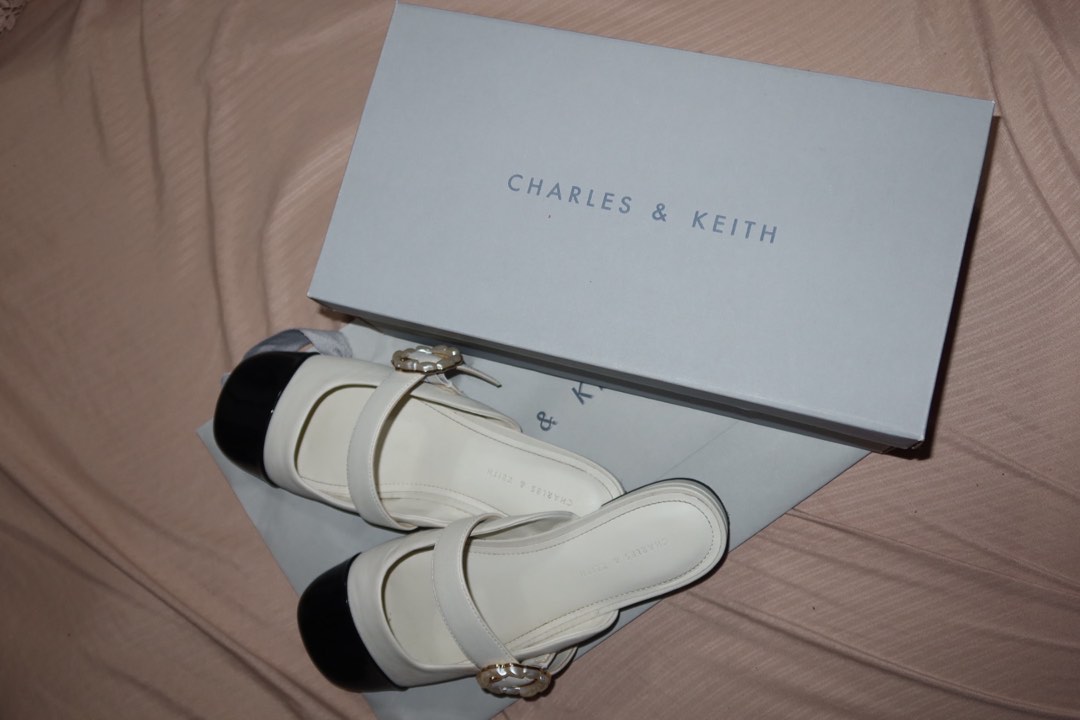 Charles & top keith footwear