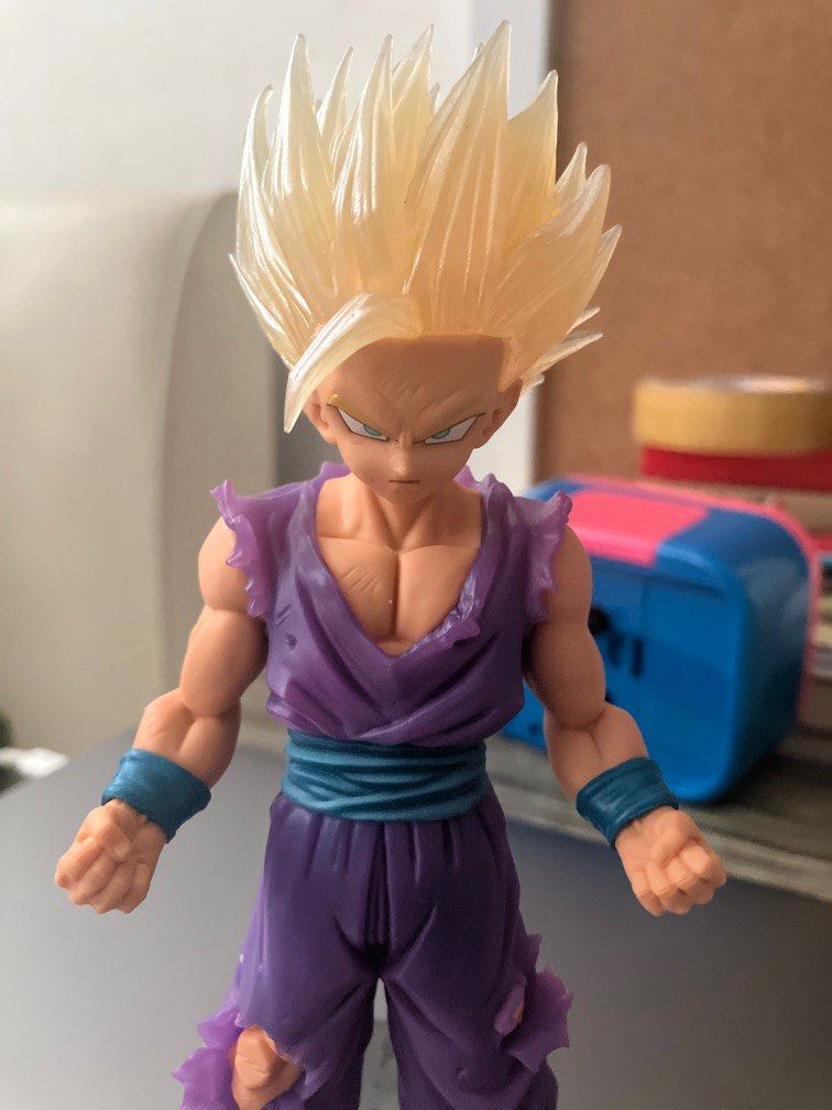 Banpresto Dragon Ball Z Clearise Super Saiyan 2 Son Gohan Figure purple