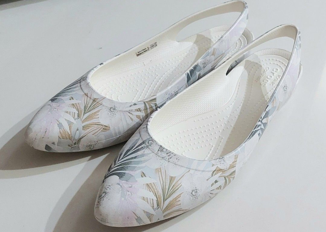Crocs Eve for women size 8
