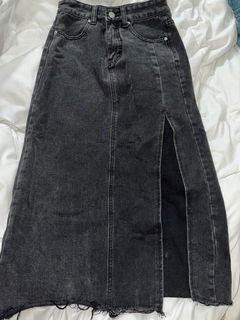 (Category: ) located in . Submitted by gladyxss (Listing ID 1258536796, Image 1). Description: .
