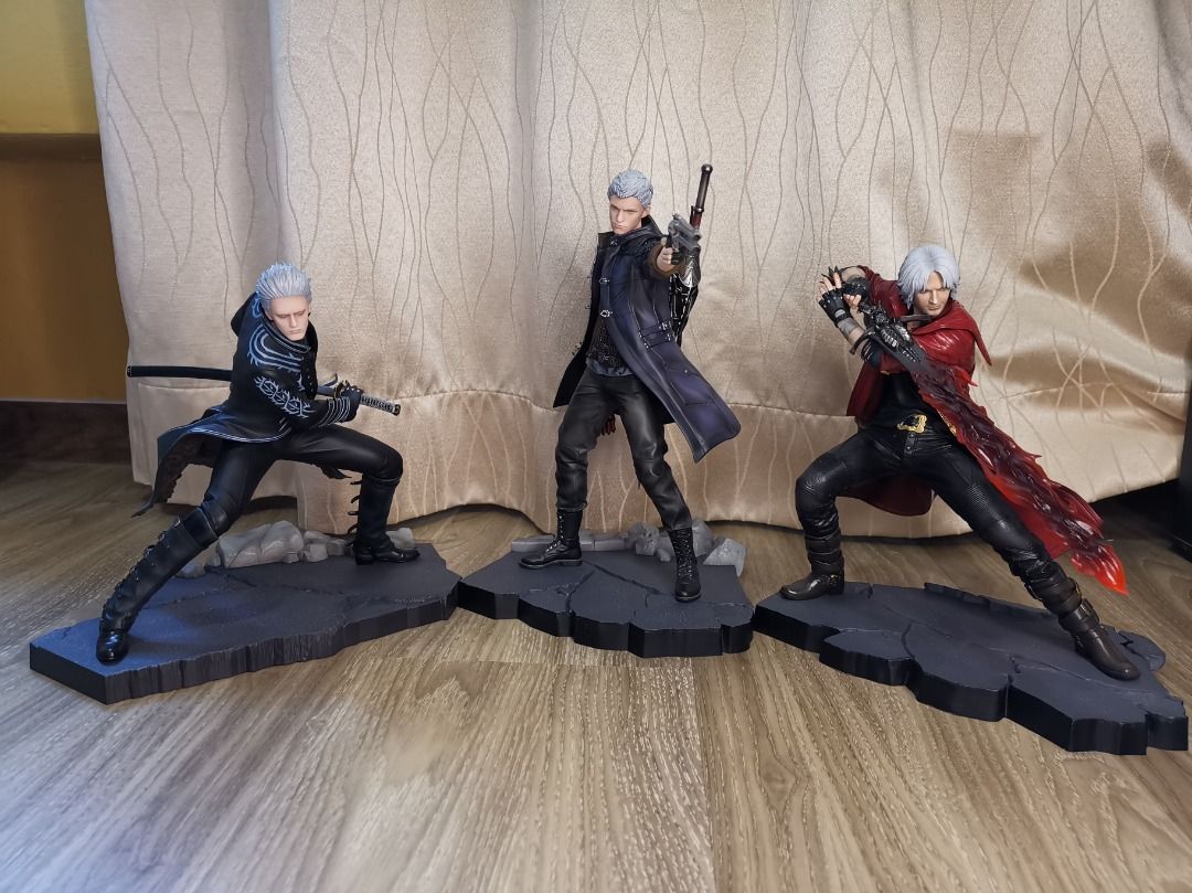 Devil May Cry 5 Vergil ArtFX J Figure