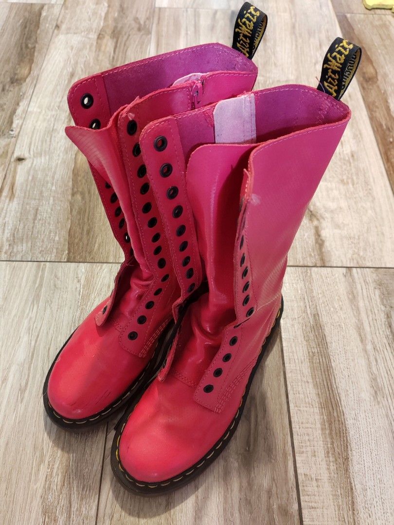 Dr Martens Boots pink 39 AUTHENTIC Carousell