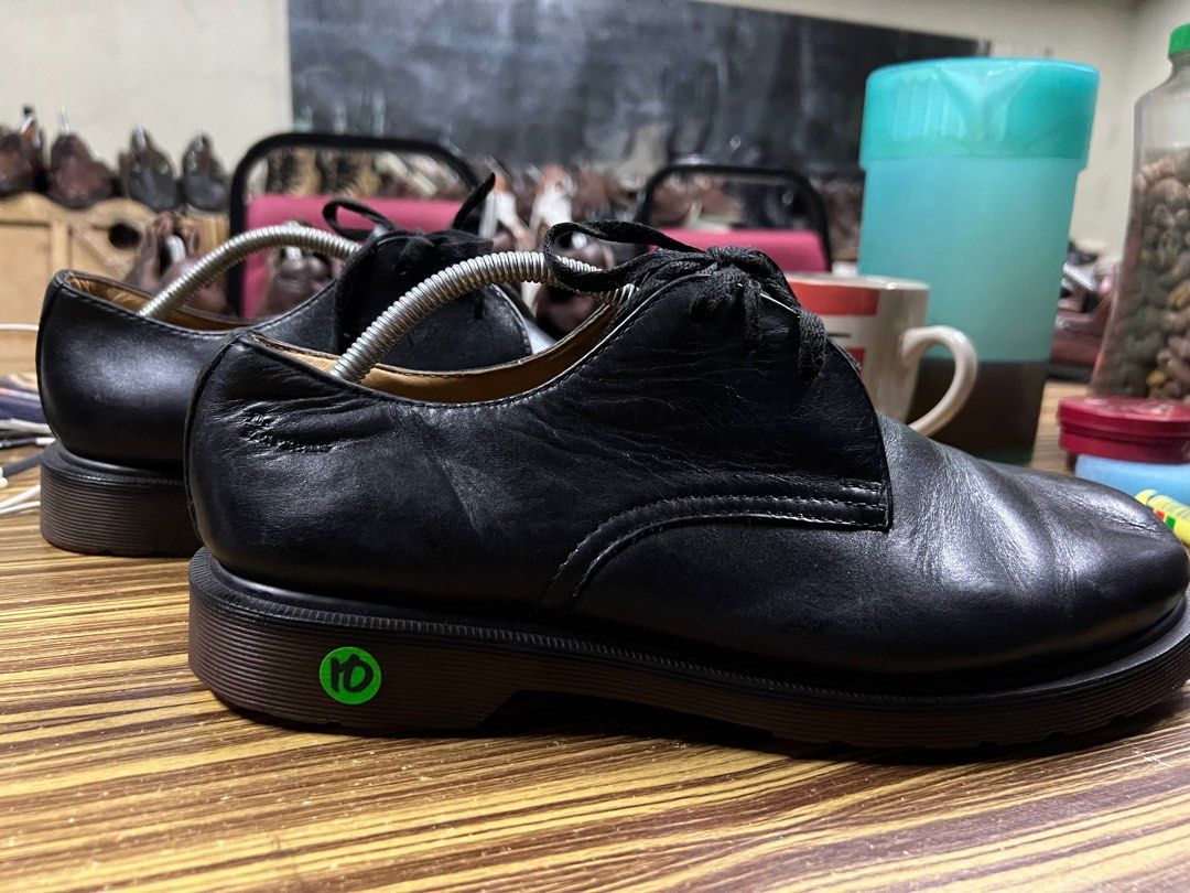 Dr Martens low cut 1461 10uk RM 180 Men s Fashion Footwear