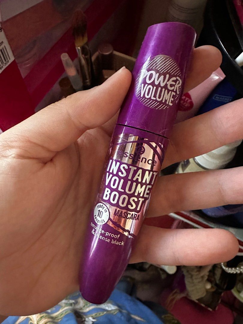 Essence Mascara waterproof, Beauty & Personal Care, Face, Makeup on