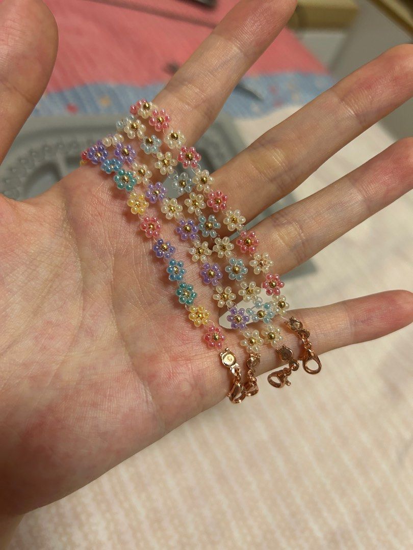 Flower bead bracelet Women s Fashion Jewelry Organisers