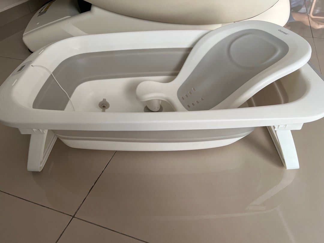 Isafe foldable baby best sale bath