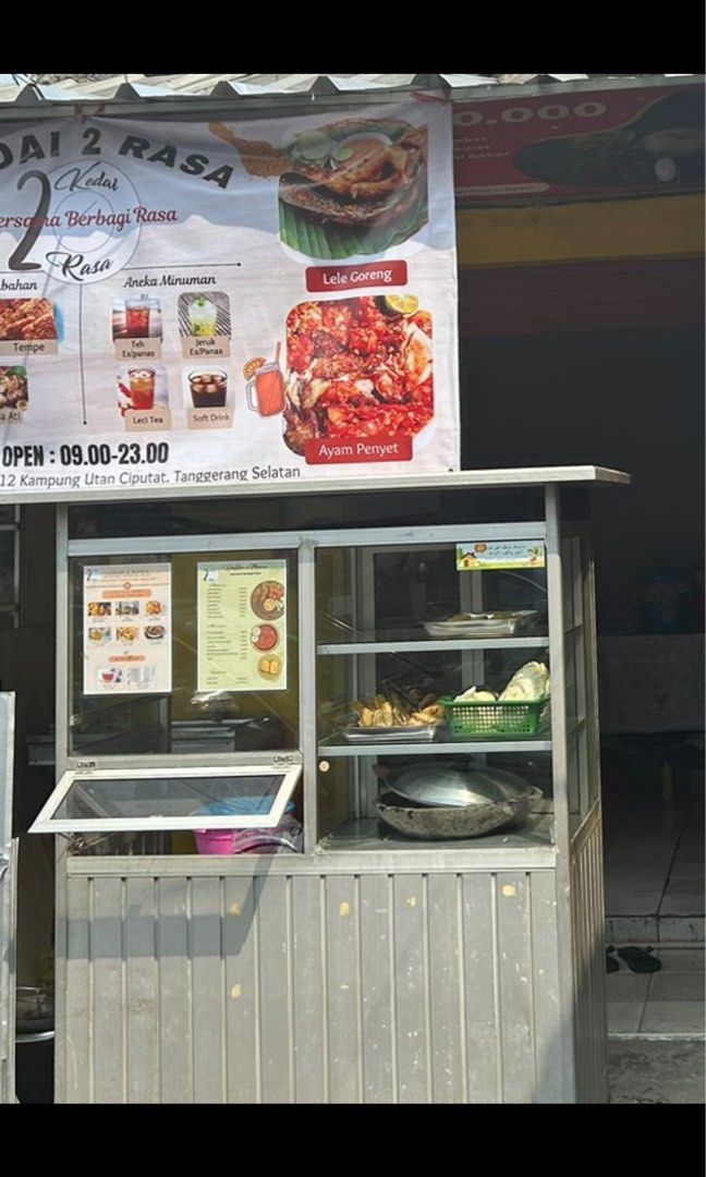 Meja, Kursi, dan Kesuksesan: Panduan Lengkap Berjualan Perabotan Online di Era Digital