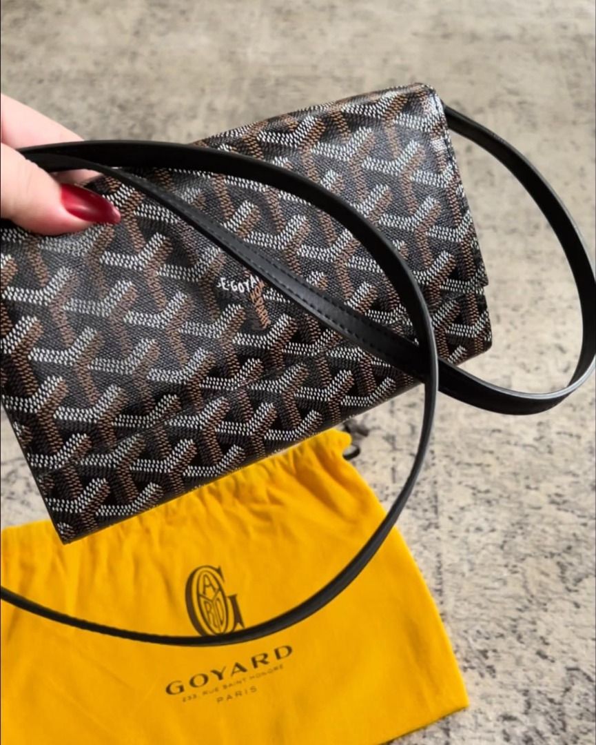 Goyard Varenne Continental Wallet on Chain, Luxury, Bags & Wallets on  Carousell