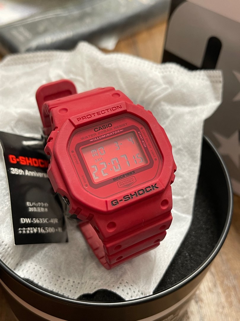 G-Shock 35th DW-5635C Red Out, 男裝, 手錶及配件, 手錶- Carousell