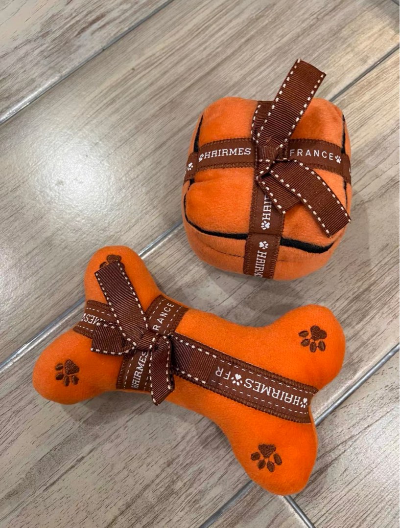 Hermes dog store toy