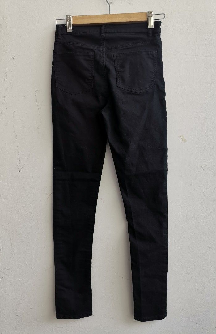H&m black clearance slim fit jeans